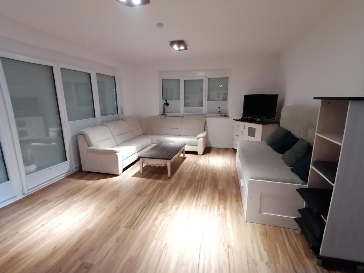 85 qm Wohnung Pauluste mit Terasse und Garten Rostock Exterior foto